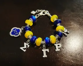 Sigma Gamma Rho Poodle Letter Charm beaded bracelet v2 | 10 - 12 mm adjustable